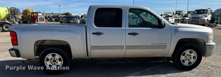image for item DT6548 2012 Chevrolet Silverado 1500 Crew Cab pickup truck