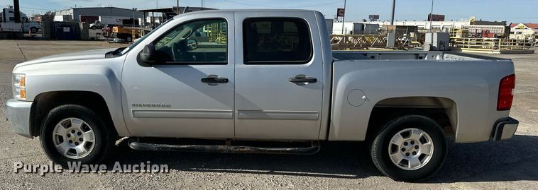 image for item DT6548 2012 Chevrolet Silverado 1500 Crew Cab pickup truck