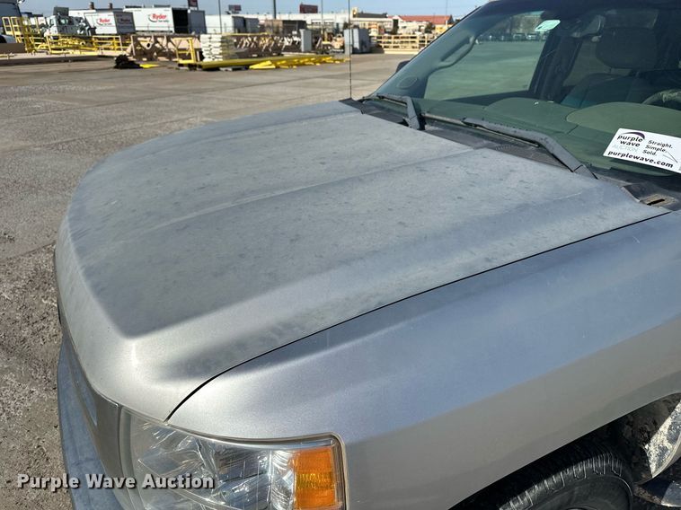 image for item DT6548 2012 Chevrolet Silverado 1500 Crew Cab pickup truck