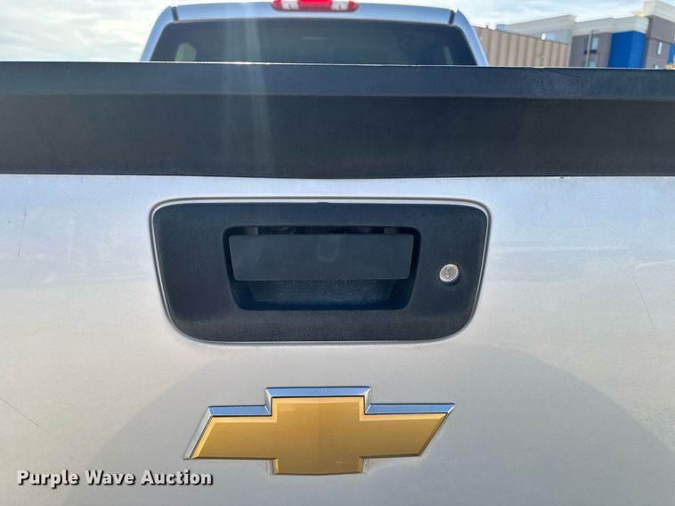 image for item DT6548 2012 Chevrolet Silverado 1500 Crew Cab pickup truck