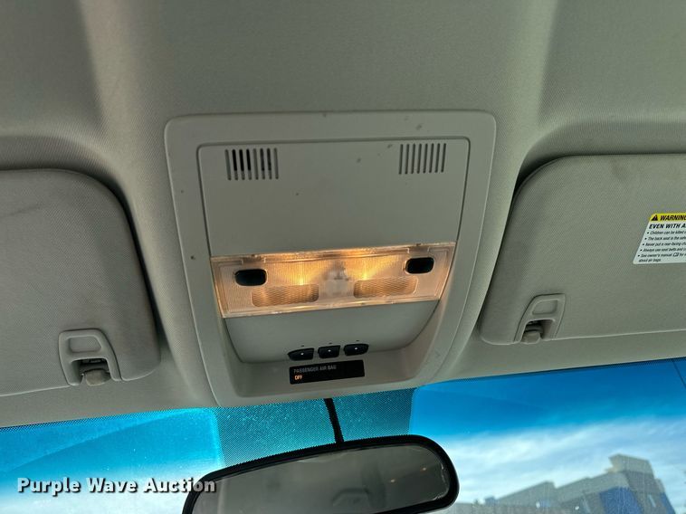 image for item DT6548 2012 Chevrolet Silverado 1500 Crew Cab pickup truck