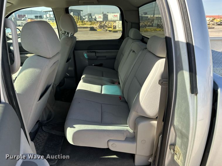 image for item DT6548 2012 Chevrolet Silverado 1500 Crew Cab pickup truck