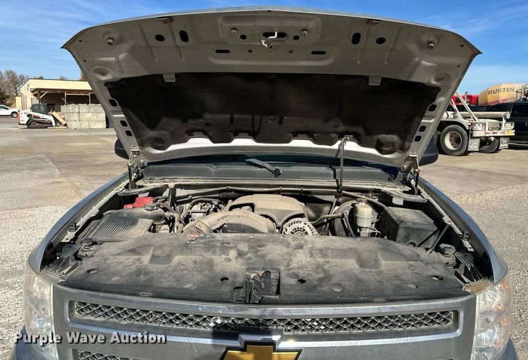 image for item DT6548 2012 Chevrolet Silverado 1500 Crew Cab pickup truck