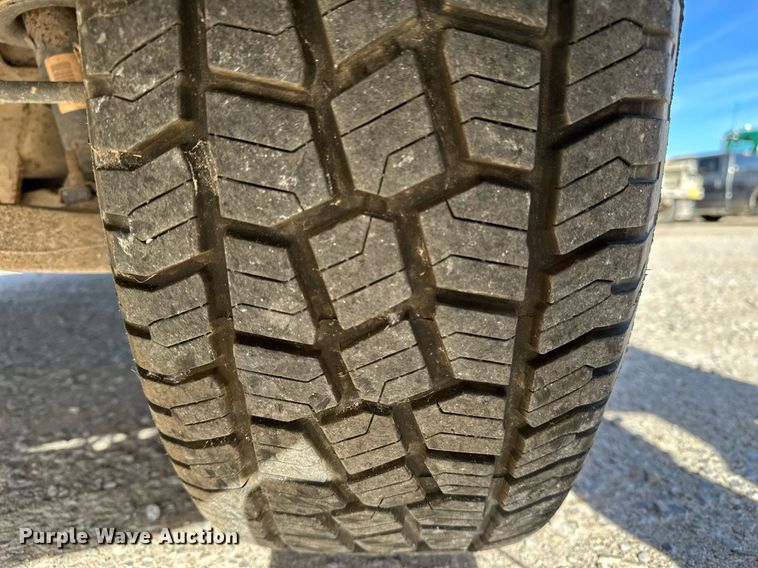 image for item DT6548 2012 Chevrolet Silverado 1500 Crew Cab pickup truck