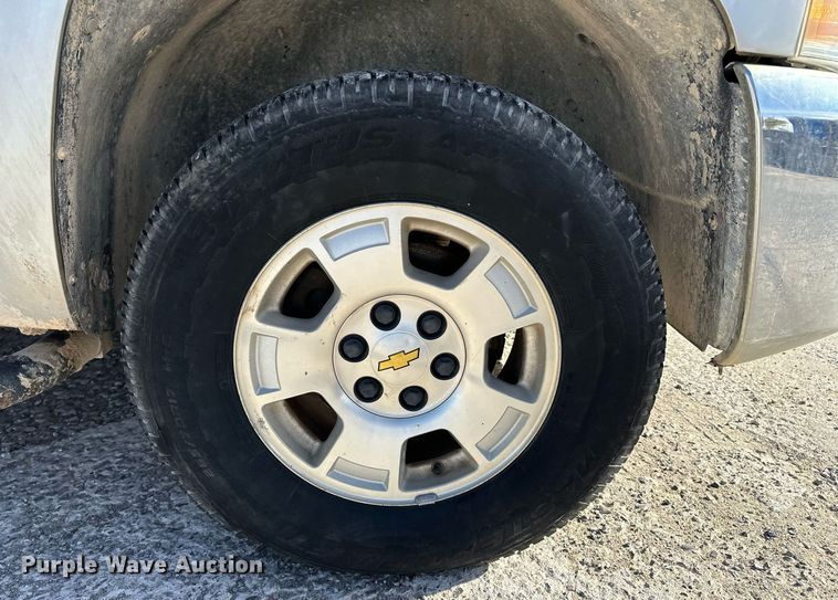 image for item DT6548 2012 Chevrolet Silverado 1500 Crew Cab pickup truck