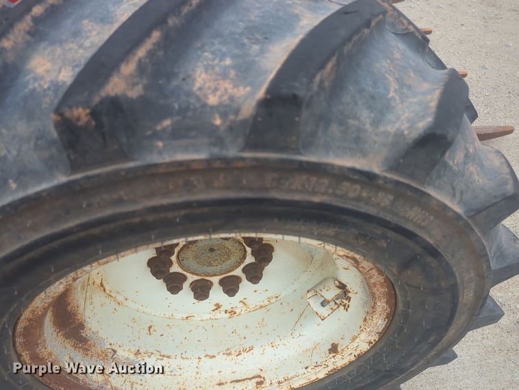 image for item DT6552 2001 Moffett M5000 forklift