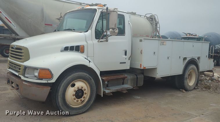 image for item DT6561 2008 Sterling Acterra utility / service truck