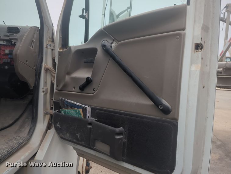 image for item DT6561 2008 Sterling Acterra utility / service truck