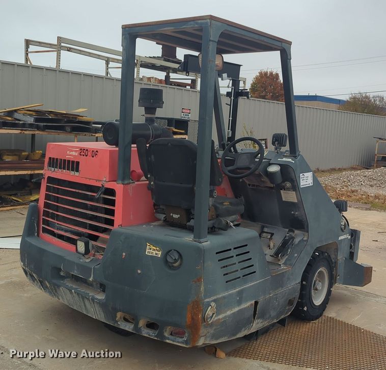 image for item DT6572 PowerBoss 10X73D SL sweeper