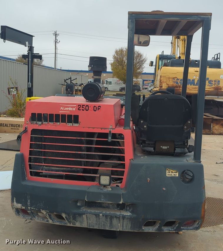 image for item DT6572 PowerBoss 10X73D SL sweeper