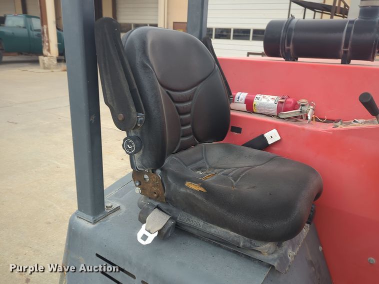 image for item DT6572 PowerBoss 10X73D SL sweeper