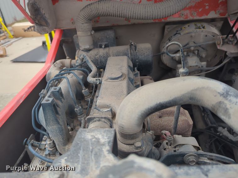 image for item DT6572 PowerBoss 10X73D SL sweeper