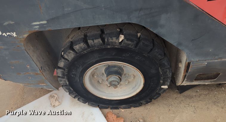 image for item DT6572 PowerBoss 10X73D SL sweeper