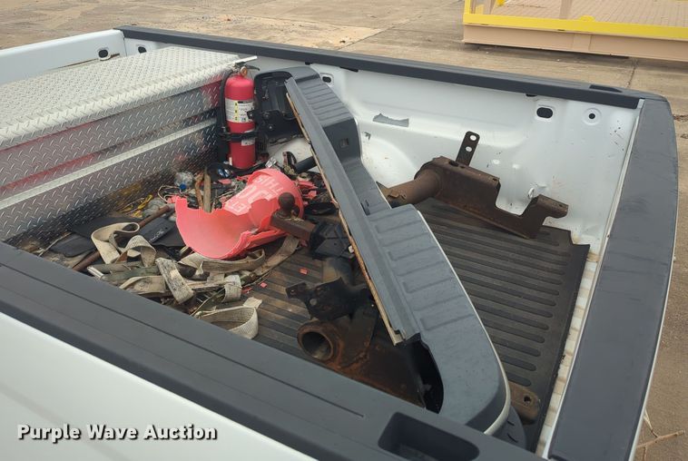 image for item DT6596 Chevrolet Silverado pickup truck bed