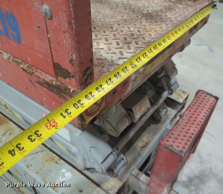 image for item DT6610 2008 Skyjack SJIII3219 scissor lift