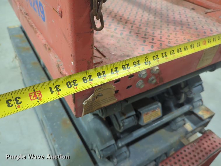 image for item DT6611 2007 Skyjack SJIII3219 scissor lift