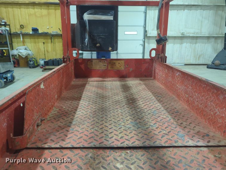 image for item DT6611 2007 Skyjack SJIII3219 scissor lift