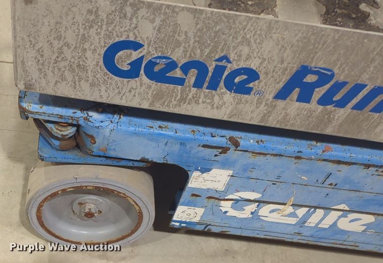 image for item DT6612 Genie GR20 vertical lift