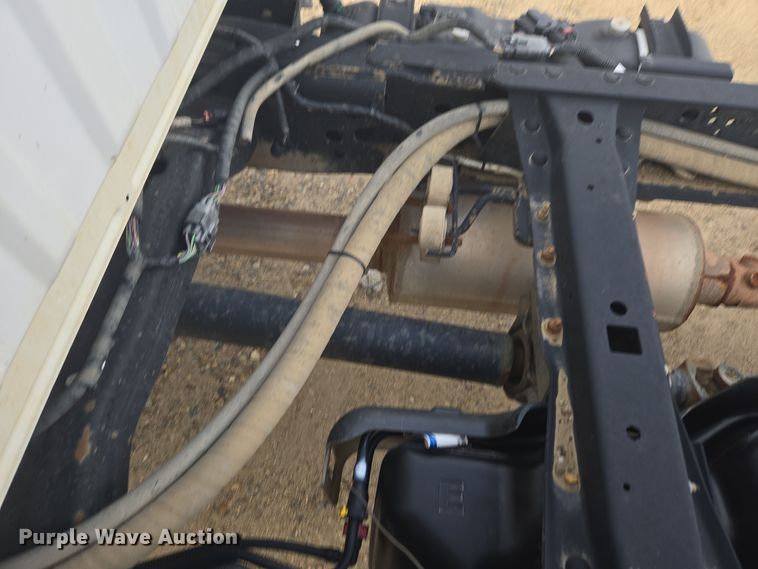 image for item DT7017 2017 Ford F550 Super Duty XL truck cab and chassis