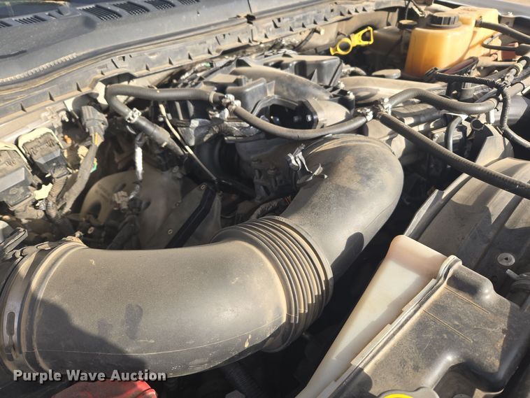 image for item DT7017 2017 Ford F550 Super Duty XL truck cab and chassis