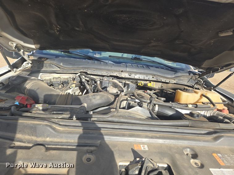 image for item DT7017 2017 Ford F550 Super Duty XL truck cab and chassis