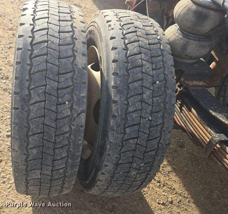 image for item DT7017 2017 Ford F550 Super Duty XL truck cab and chassis