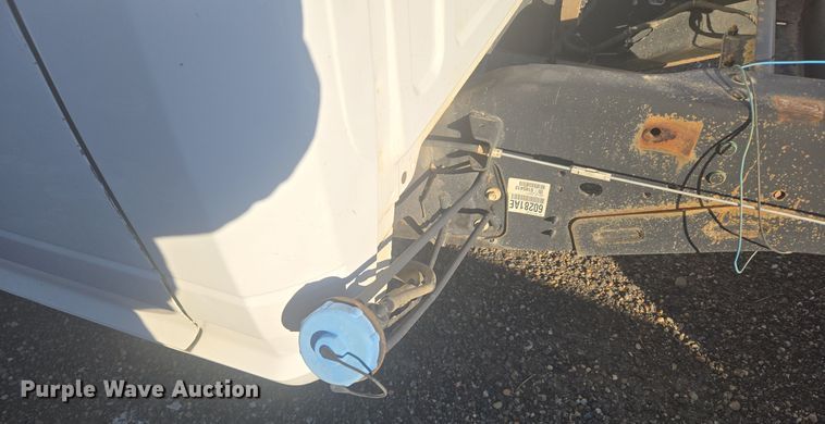 image for item DT7018 2017 Dodge Ram 5500 truck cab and chassis