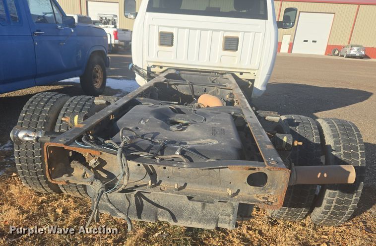 image for item DT7018 2017 Dodge Ram 5500 truck cab and chassis