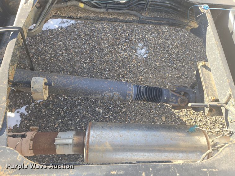 image for item DT7018 2017 Dodge Ram 5500 truck cab and chassis