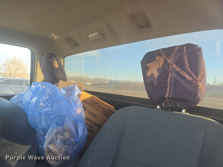 image for item DT7018 2017 Dodge Ram 5500 truck cab and chassis