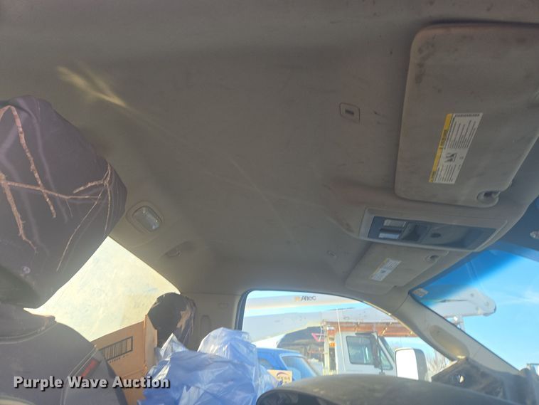 image for item DT7018 2017 Dodge Ram 5500 truck cab and chassis