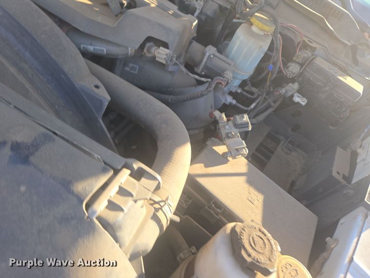 image for item DT7018 2017 Dodge Ram 5500 truck cab and chassis