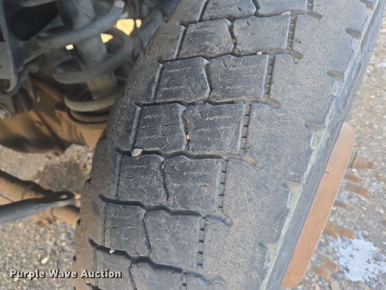 image for item DT7018 2017 Dodge Ram 5500 truck cab and chassis