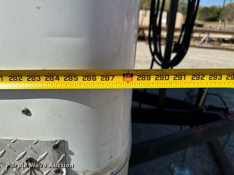 image for item DU9456 2014 Cajuan Cargo Trailers mobile office