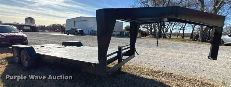 image for item DU9598 1990 Starlite equipment trailer