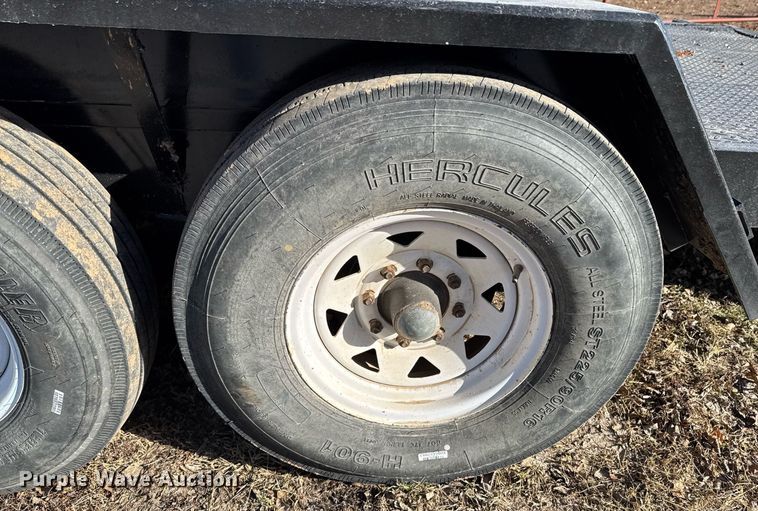 image for item DU9598 1990 Starlite equipment trailer