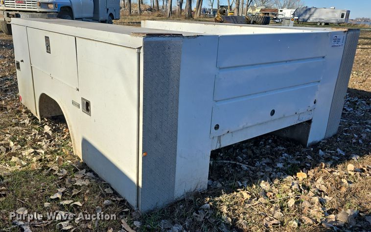 image for item DV0039 Reading utility bed