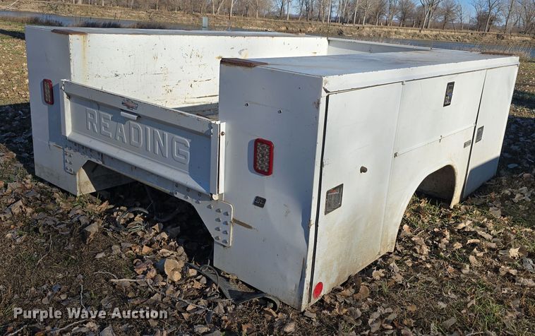 image for item DV0039 Reading utility bed