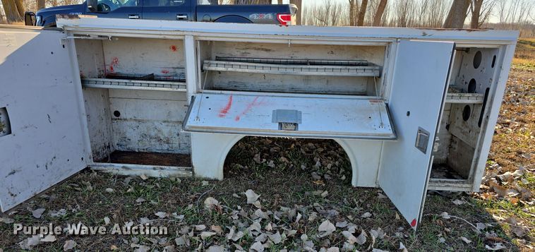 image for item DV0039 Reading utility bed