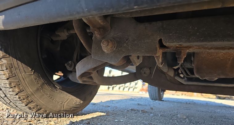 image for item DV0120 2006 Jeep Liberty SUV