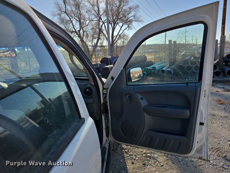 image for item DV0120 2006 Jeep Liberty SUV