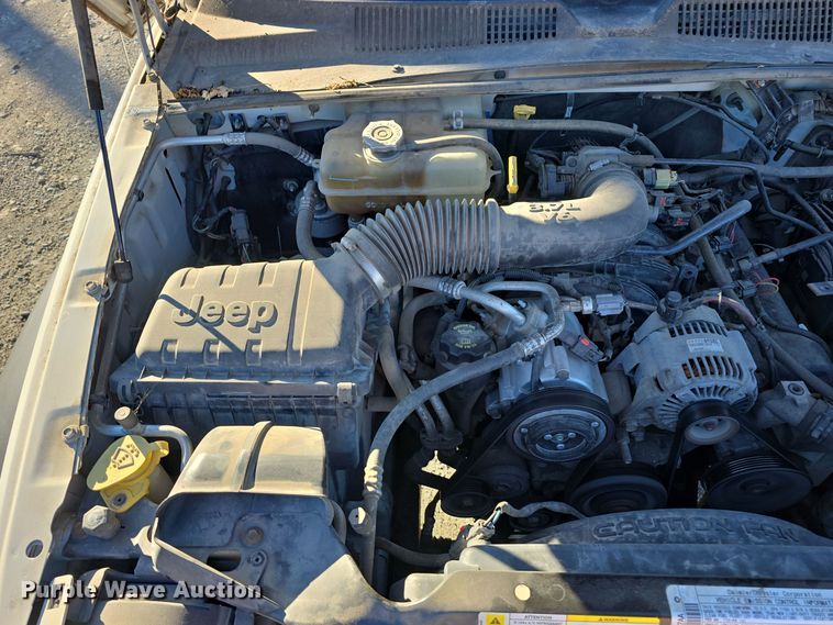 image for item DV0120 2006 Jeep Liberty SUV