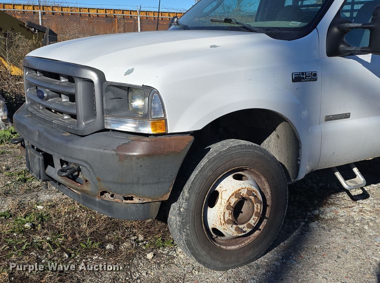 image for item DV0122 2003 Ford F450 Super Duty flatbed truck