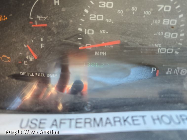 image for item DV0122 2003 Ford F450 Super Duty flatbed truck