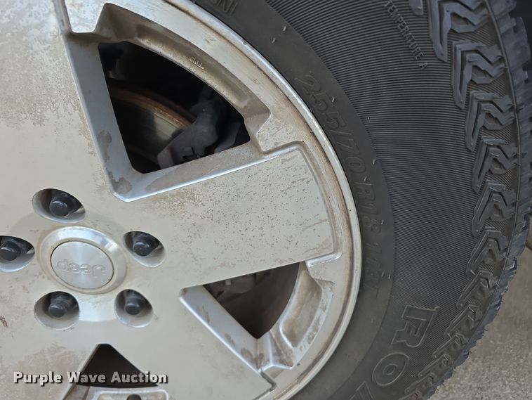 image for item DV0146 2009 Jeep Wrangler Unlimited Sahara SUV