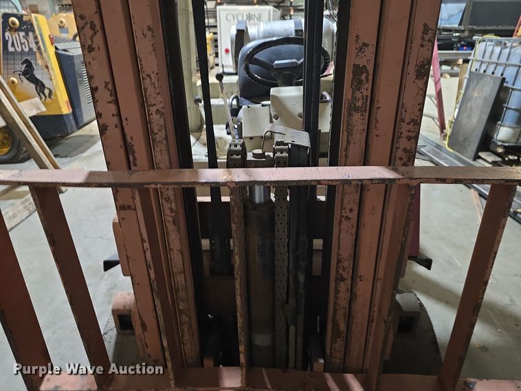 image for item DV0150 Nissan CEGH02F30V forklift