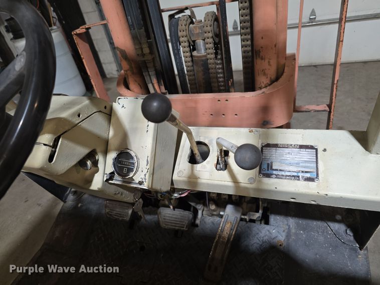 image for item DV0150 Nissan CEGH02F30V forklift