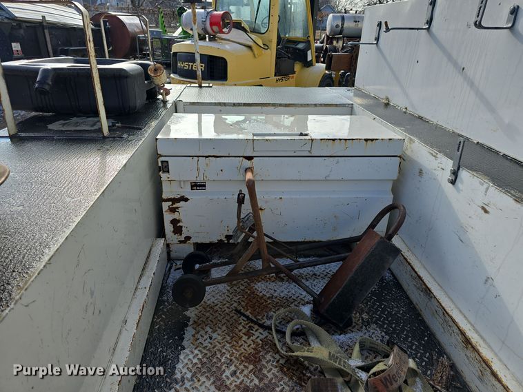 image for item DV0151 Knapheide 6132-50D46J utility bed