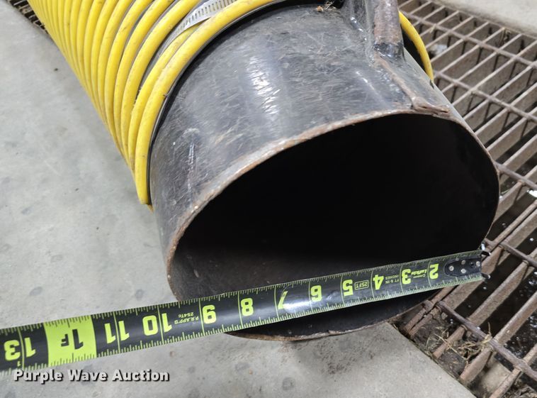 image for item DV0168 Trac Vac 2116 leaf vacuum