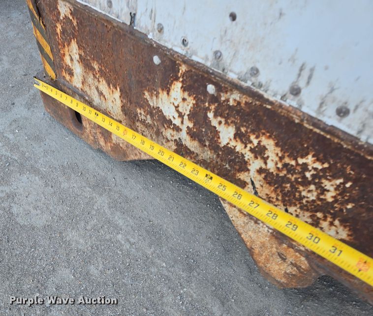 image for item DV0172 1992 Monon MAX-DC-00-48WXT storage container